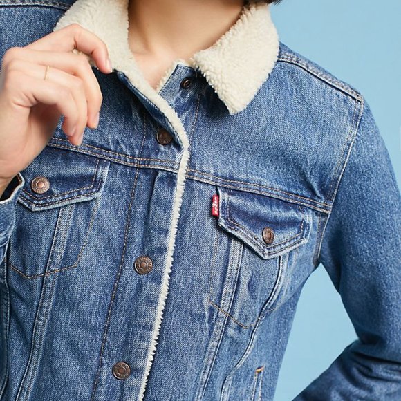 ANTHROPOLOGIE Levi's Sherpa Trucker Jean Jacket - Picture 2 of 4